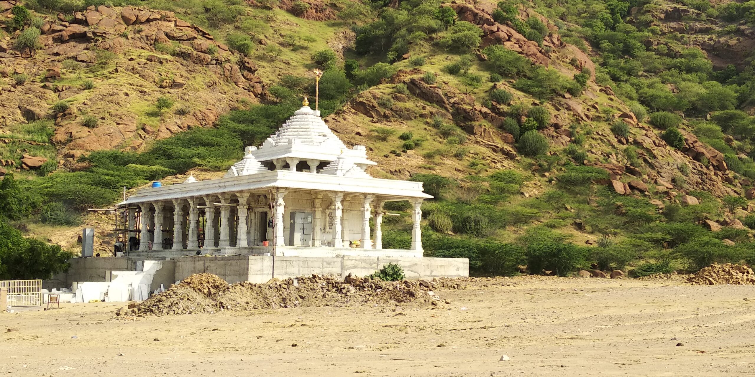 Jain Temple in Pachpadra visited on a cab tour