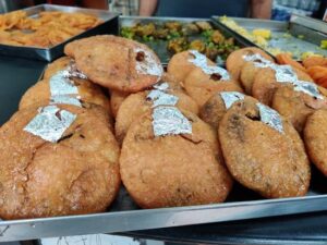 kachori in udaipur