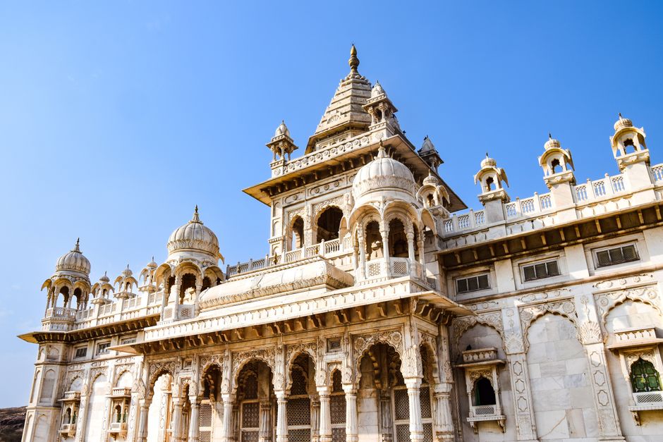 One-Way Taxi from Jodhpur: Jaisalmer vs Udaipur vs Jaipur—Which Route Costs Less & Takes Least Time — Jodhpur outstation routes